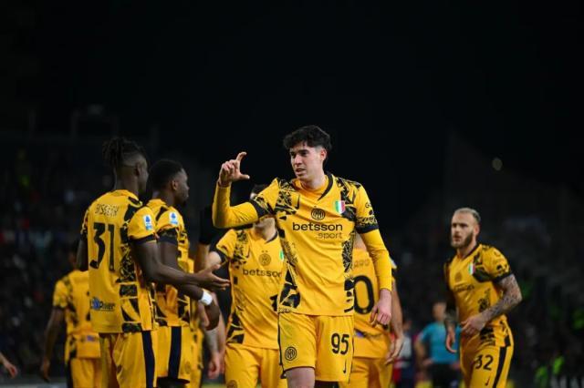 1735428163168057667.jpg 1735427653552.jpg